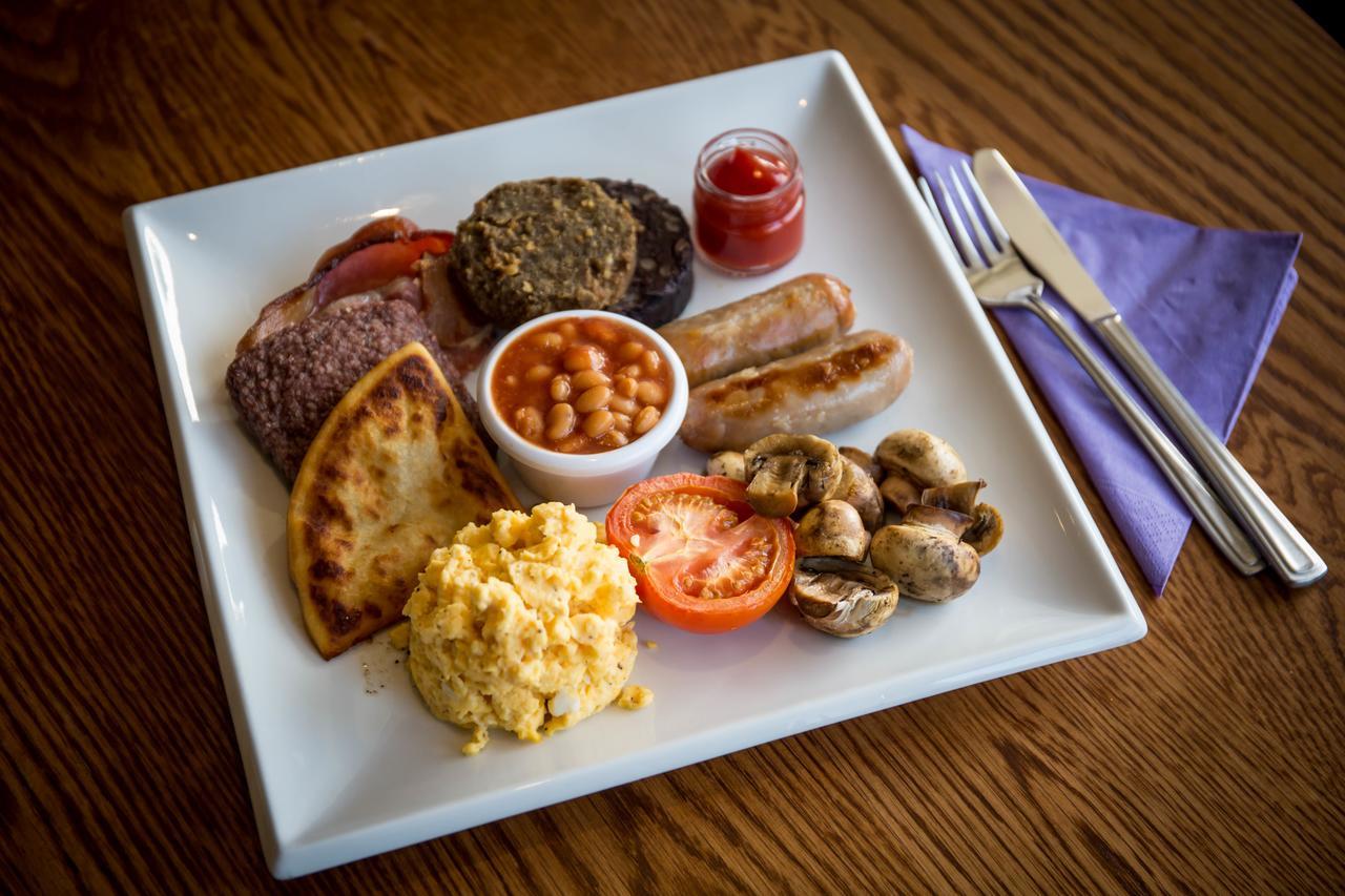 Parklands Hotel & Country Club Newton Mearns Bagian luar foto