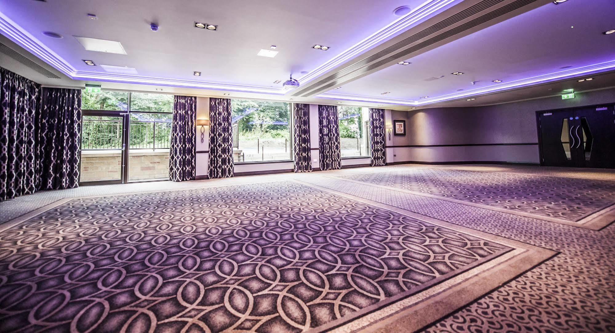 Parklands Hotel & Country Club Newton Mearns Bagian luar foto